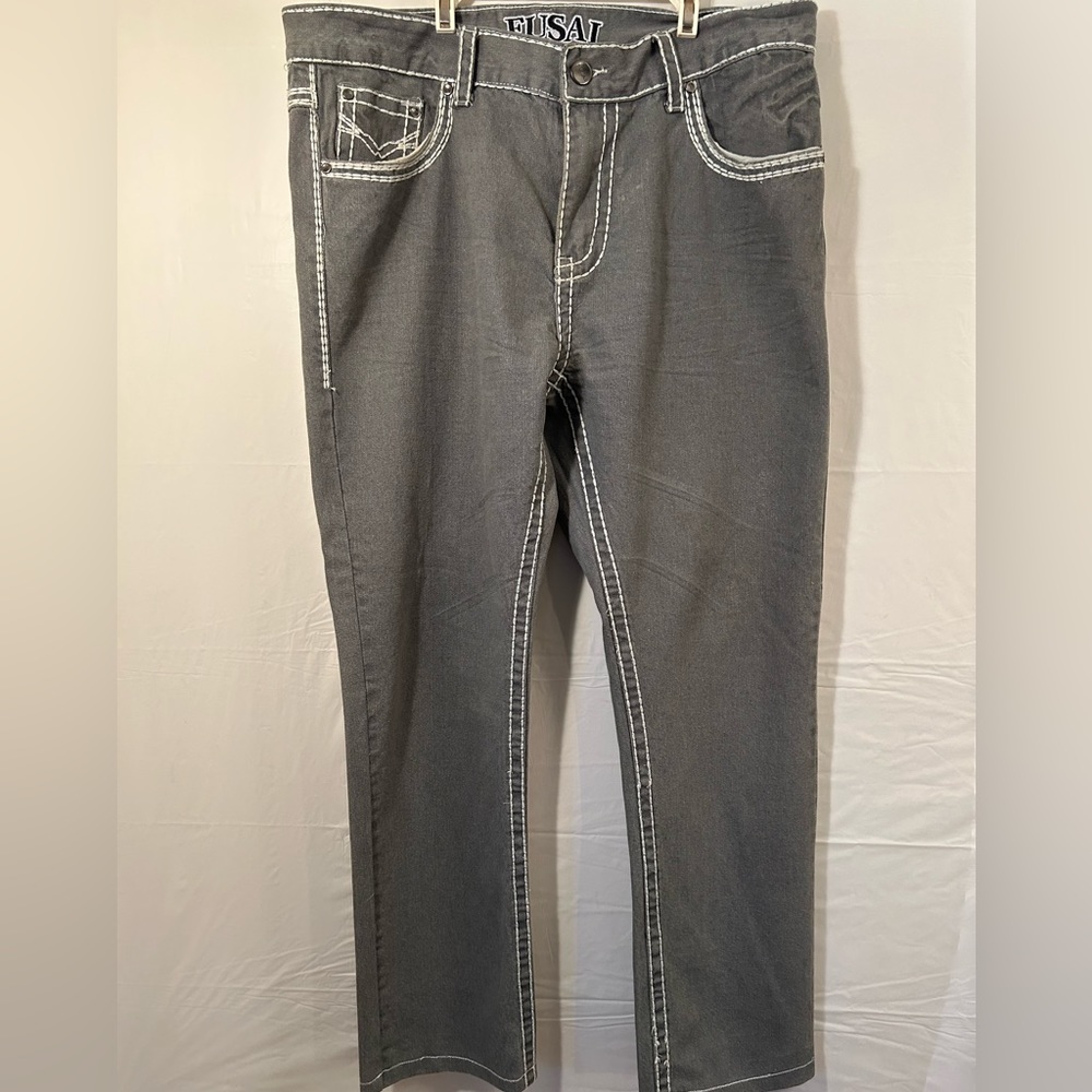 FUSAI jeans Heavily embroidered 38x32 Grey wash